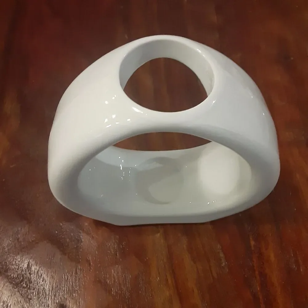 Modern White Candle Holder Simple Elegance Ambiance